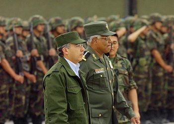 Sheinbaum marca distancia con Calderón: “En México no operarán agencias de EU”
