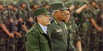 Sheinbaum marca distancia con Calderón: “En México no operarán agencias de EU”