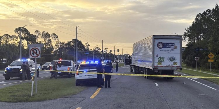 Sheinbaum llevará a denuncias contra el ICE muerte de mexicano durante operativo en Florida