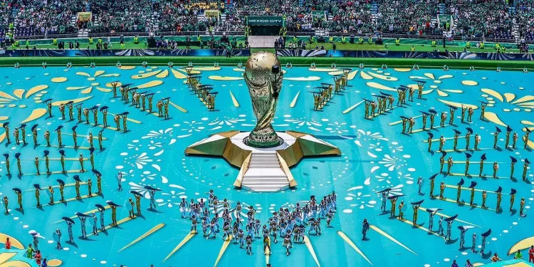 Sheinbaum acusa campaña para desacreditar a México en el Mundial y exige disculpa a Salinas Pliego