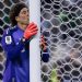 Tras 22 años bajo los tres postes, Memo Ochoa anuncia su retiro