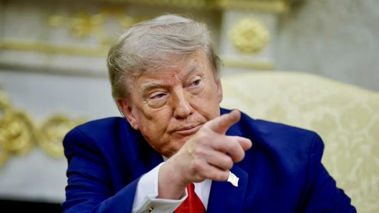 Trump impone arancel de 10% a México por trabajo forzado; Ebrard asegura que T-MEC protege 80% de exportaciones