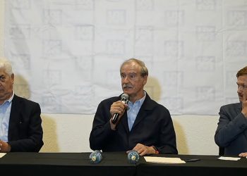 Fox y exgobernadores del PAN cierran filas con Ruffo Appel; denuncian persecución política