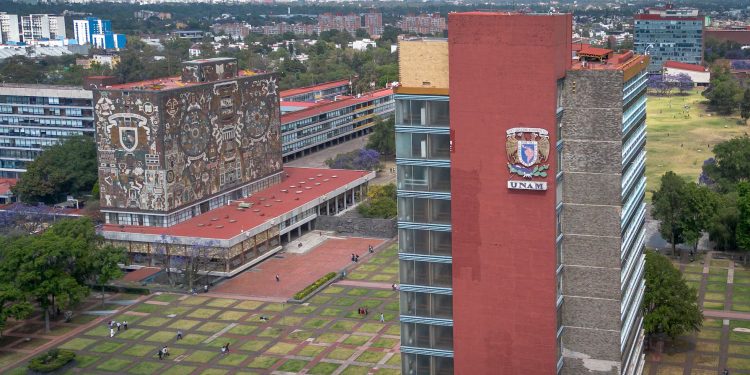 UNAM suspende inscripciones a licenciatura mientras concluye revisión del examen de ingreso