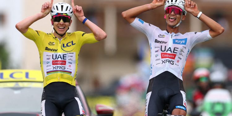 Isaac del Toro hace historia al subir al podio del Tour de Francia