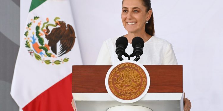Sheinbaum anuncia reapertura de exportaciones de ganado mexicano a Estados Unidos