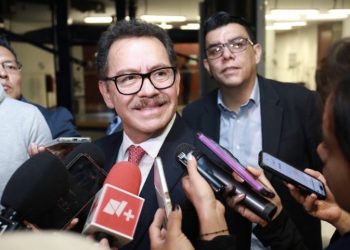 Inzunza se separa de Morena por decisión personal; Mier descarta impacto en el Senado