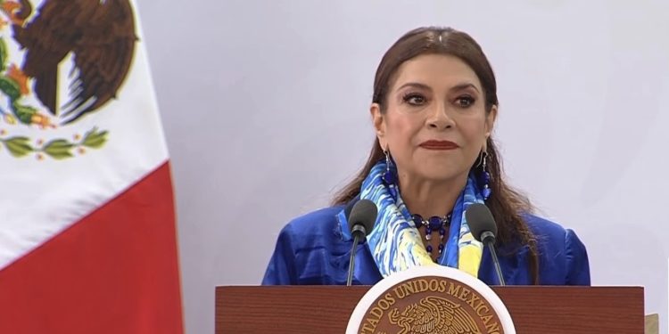 Brugada apuesta por transformar escuelas de CDMX en “el mejor espacio público” con programa 1, 2, 3