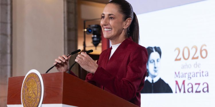 Sheinbaum rechaza censura y defiende lineamientos para proteger derechos de las audiencias