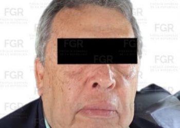 Detienen a Ángel Aguirre, exgobernador de Guerrero, por su presunta participación en el ocultamiento de pruebas del caso Ayotzinapa