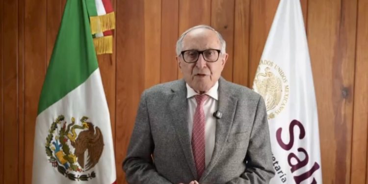 Kershenobich descarta brote de Cyclospora en México; reporta 33 casos en 13 estados