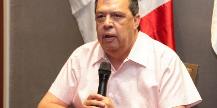 Sheinbaum descarta motivaciones políticas en captura de Ángel Aguirre; promete transparencia total en el caso Ayotzinapa