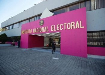 INE confirma contrato vigente con Territorium Life en medio de polémica por examen de la UNAM 