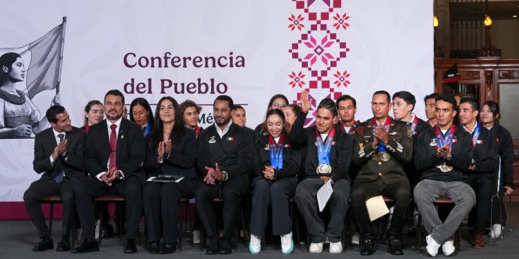 Sheinbaum destaca récord histórico de medallas en Juegos Centroamericanos y reconoce sacrificio de atletas mexicanos