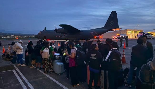 México repatria a 36 connacionales afectados por sismo en Colombia; Embajada mantiene operativo de asistencia