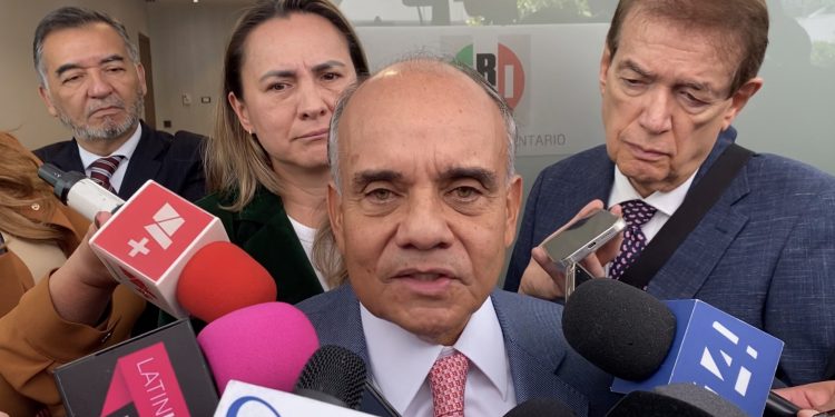 Añorve desafía a Sheinbaum: “El PRI está de pie y les preocupa”