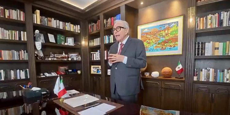 “Hoy estoy de regreso. Aquí estoy”; asumo la responsabilidad de gobernar: Rocha Moya