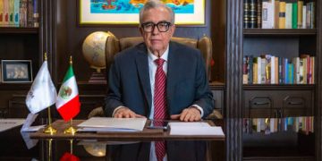 Gobernadores de Morena cierran filas con Sheinbaum y exigen a Rocha Moya actuar con “madurez y responsabilidad”