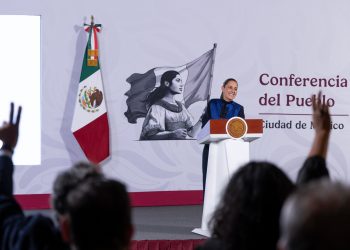 Sheinbaum deslinda a AMLO de regreso de Rocha: “La política ficción está a la orden del día”