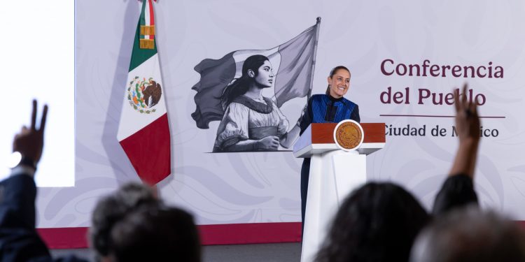 Sheinbaum deslinda a AMLO de regreso de Rocha: “La política ficción está a la orden del día”