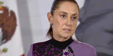 Sheinbaum busca cerrar la puerta a presidentes y gobernadores con doble nacionalidad