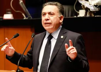 Presionado por señalamientos, Enrique Inzunza evalúa dejar temporalmente el Senado