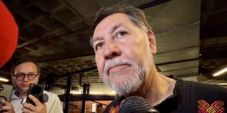 Noroña se rebela contra el relevo y desafía a Higinio Martínez por la presidencia del Senado
