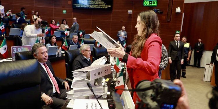Paloma Sánchez encara a Enrique Inzunza en el Senado por los 730 días de violencia en Sinaloa