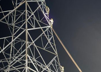Vandalismo en líneas de alta tensión deja sin luz a miles en cuatro estados; CFE restablece servicio al 100%