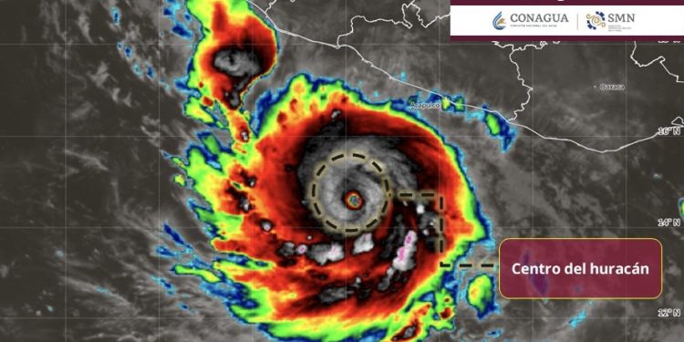 “Polo” se intensifica a categoría 5 y amenaza con lluvias torrenciales al occidente de México