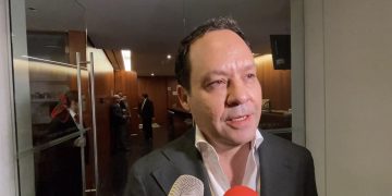 “El PRI no tiene autoridad moral ni para convocar a una borrachera”: Castañeda rechaza alianza opositora