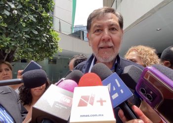 Noroña ironiza sobre su relación con Higinio Martínez: “Será telepática”