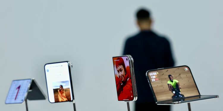Apple sorprende con su iPhone plegable de 1,999 dólares; aún no hay precio para México