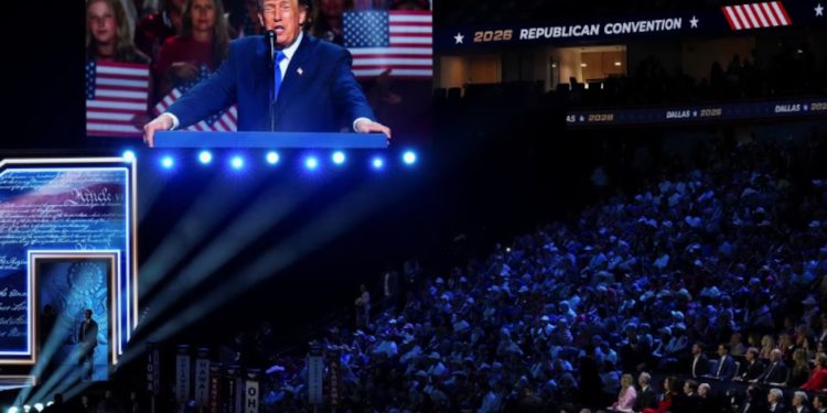 Trump promete “dividendo” de 5 mil dólares a estadounidenses si republicanos ganan el Congreso