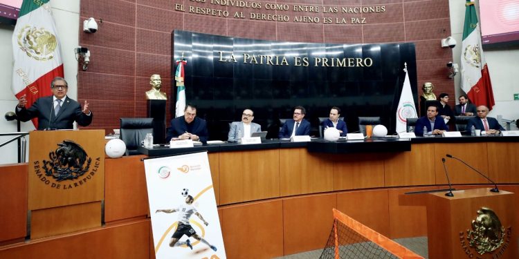 Senado va por el regreso del ascenso y descenso en el futbol mexicano