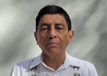 Salomón Jara pide desaparecer ayuntamiento de Juchitán; busca asumir temporalmente el control municipal