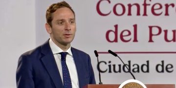 Salud pública amplía su capacidad: más hospitales, médicos y cirugías en dos años