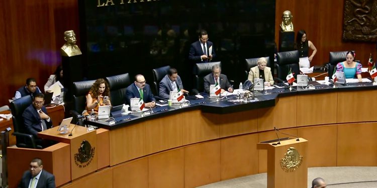 Senado aprueba reforma: doble nacionalidad ya no permitirá competir por Presidencia y gubernaturas
