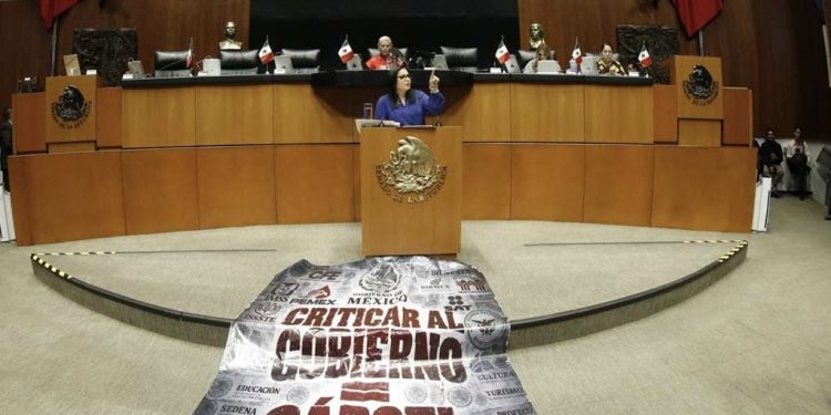 “Nadie irá a la cárcel por un meme”: Reforma aprobada por el Senado desata choque entre Morena y oposición