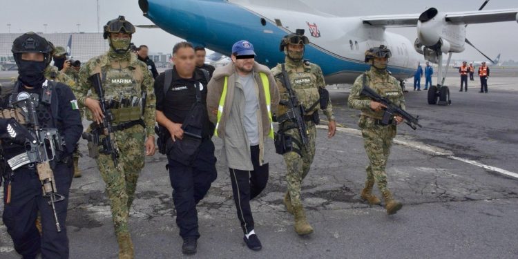 Capturan al “Capitán Sol”, señalado como pieza clave del huachicol fiscal