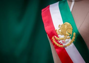 Con respaldo de 22 congresos, Senado declara constitucional reforma sobre nacionalidad única 