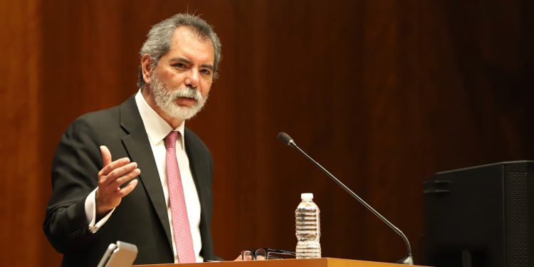 Hacienda aprieta el cerco al huachicol fiscal, recupera 4 mil 600 mdp