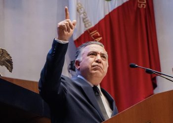 Inzunza reivindica honestidad y defiende su labor legislativa ante señalamientos