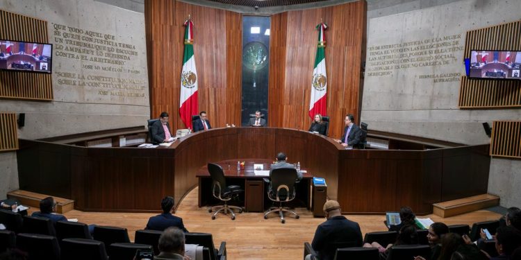 TEPJF ordena al INE no contar las “boletas planchadas” en las elecciones de 2027 