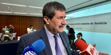 Solo una reforma constitucional resolverá contradicción en la elección del presidente de la Corte: Corral 