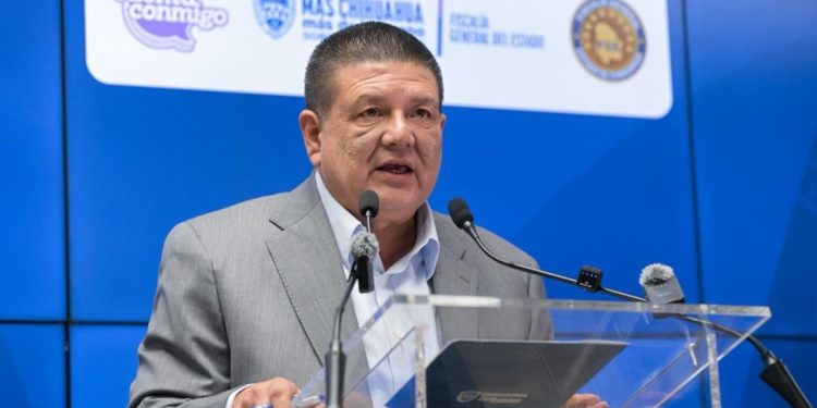 FGR acusa de presunta traición a la patria a exfiscal de Chihuahua por participación de agentes de la CIA