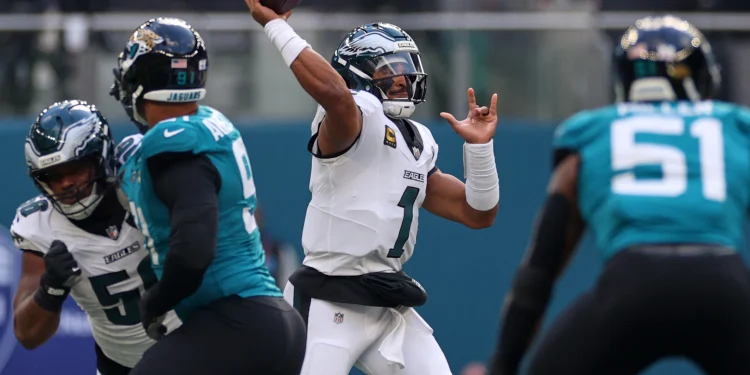Jalen Hurts, fuera el resto de la temporada por coágulos de sangre en los pulmones