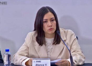 Sacude Blanca Cruz al INE: frena contratos, ordena investigar irregularidades y advierte fin de lealtades personales