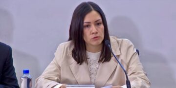 Sacude Blanca Cruz al INE: frena contratos, ordena investigar irregularidades y advierte fin de lealtades personales