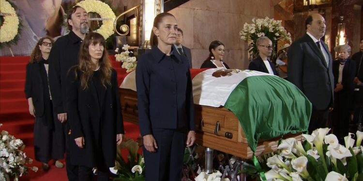 Sheinbaum anuncia ingreso de Cuauhtémoc Cárdenas a la Rotonda de las Personas Ilustres